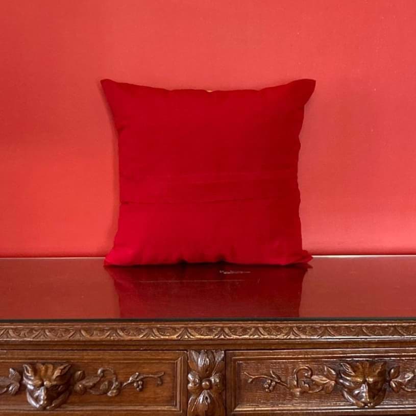 Meksika/ el dokuma kumaş üzeri,el işlemesi yastık/kırmızı resmi